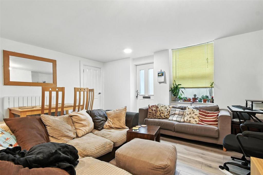 Apartment in York, Holgate - More