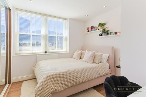 undefined, Plymouth, Devon PL1