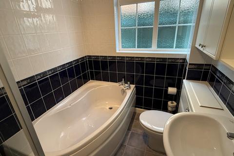 2 bedroom maisonette for sale, Park Lane, Duston, NN5 6QW