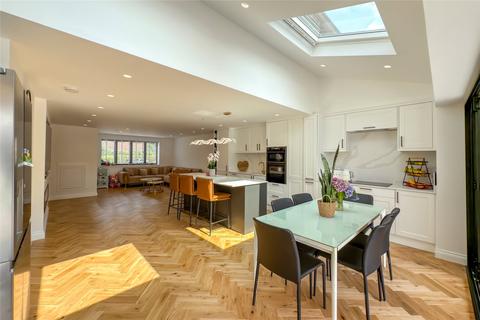4 bedroom house for sale, Meadway, Colney Heath, St. Albans, Hertfordshire, AL4