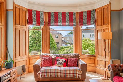 6 Cairns Drive, Milngavie, Glasgow, G62 8AJ