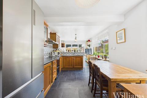 undefined, Stoke Road, Aylesbury HP21