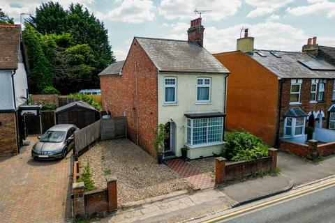 3 bedroom house for sale, Stoke Road, Aylesbury HP21