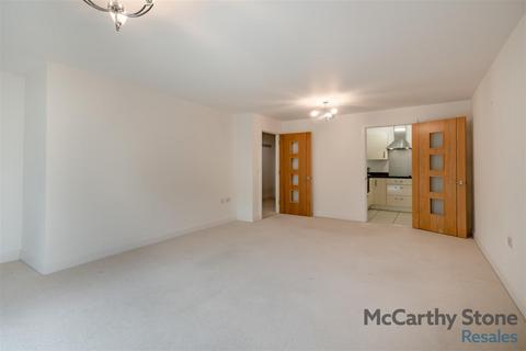 2 bedroom apartment for sale, Beaumaris Court, South Street, Sheringham