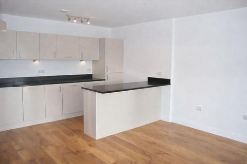 2 bedroom flat for sale, Park Lodge Avenue, Kensington House, UB7