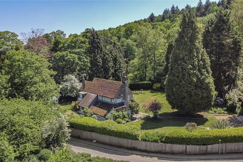 3 bedroom detached house for sale, Park Lane, Reigate, Surrey, RH2