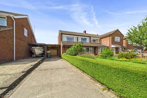 46 Beech Road, Chinnor, OX39 4RD