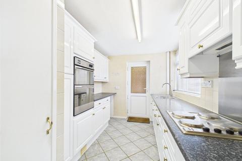 46 Beech Road, Chinnor, OX39 4RD