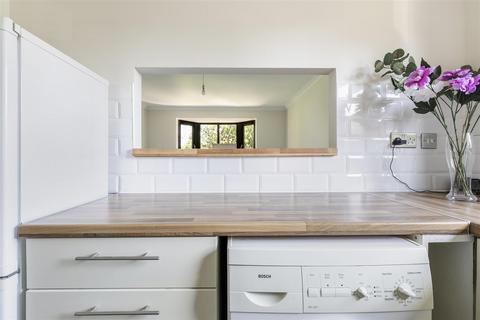 5 Turnpike Lane, Sutton, SM1 4ET