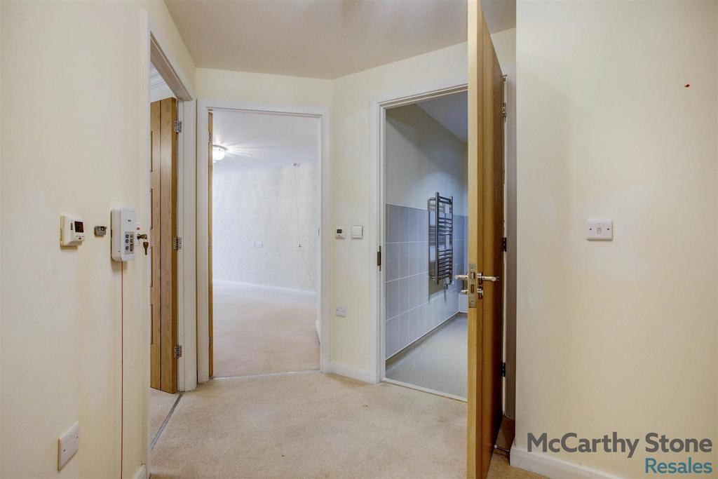 165a4402 3 4.jpg