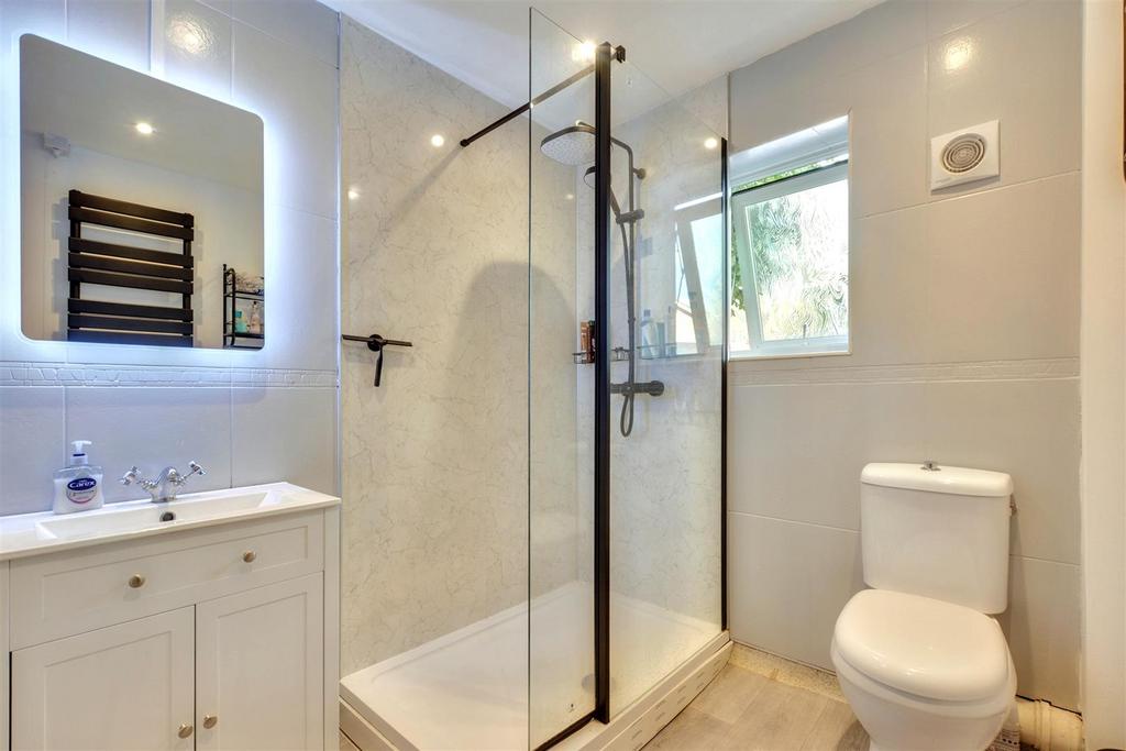 Shower Room.jpeg