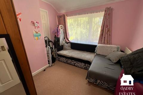 2 bedroom semi-detached house for sale, Nene Drive, Oadby, LE2