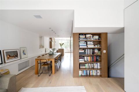 3 bedroom apartment to rent, Powis Gardens, London, W11