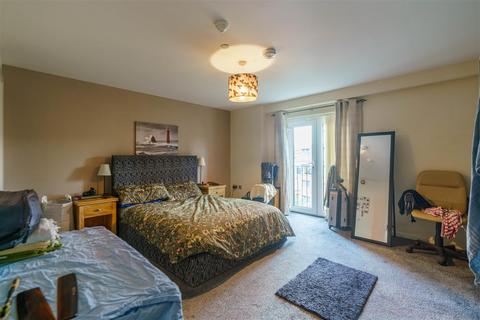 2 bedroom apartment to rent, Rialto Building, City Centre, NE1