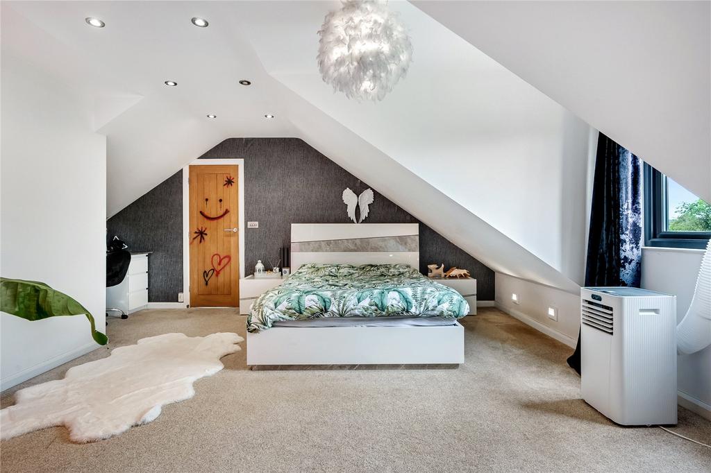 Principal Bedroom