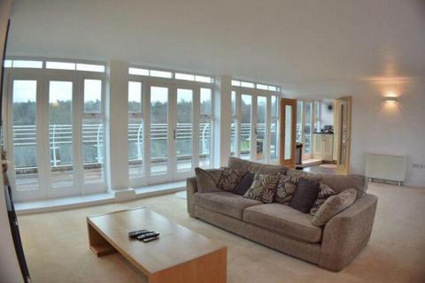 undefined, Elizabeth Drive, Banstead