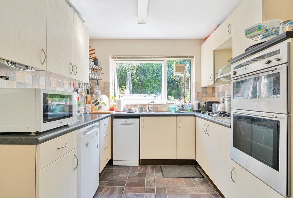 1315627 15 686009...