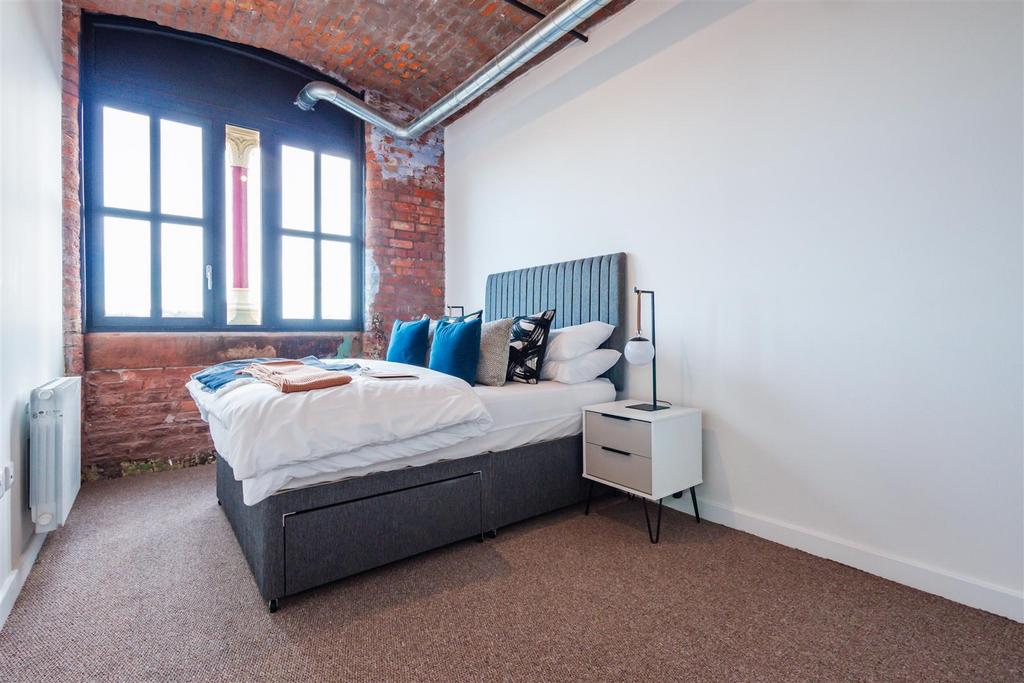 Wm2 MR6jf9 U-kt BAXGa Wz6 A.jpg