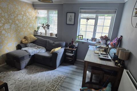 1 bedroom ground floor flat for sale, Maxwells Path, Hitchin, SG5
