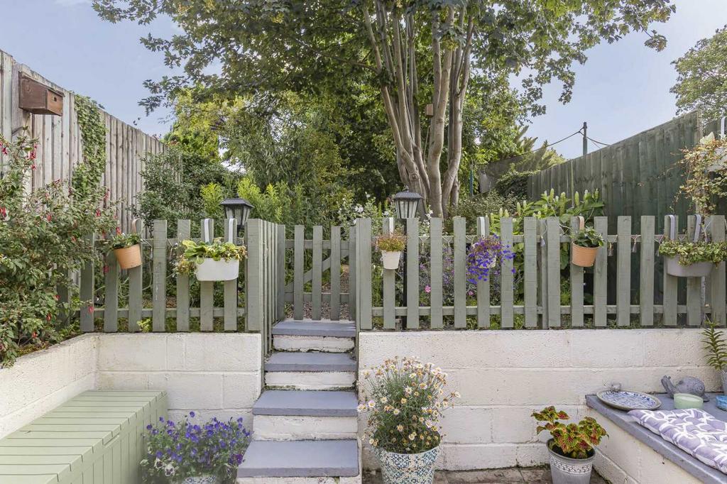 Steps to garden