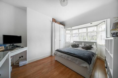 3 bedroom terraced house for sale, Aylesford Avenue, Beckenham BR3