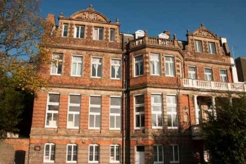 Healthcare facility for sale, Branch Hl London NW3 7LS
