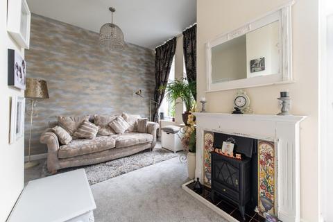 2 bedroom end of terrace house for sale, The Residence, Dartford