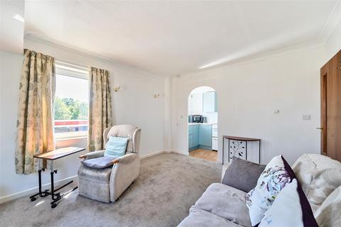 1 bedroom retirement property for sale, Bath Road, Keynsham, Bristol