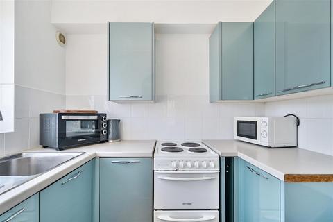 1 bedroom retirement property for sale, Bath Road, Keynsham, Bristol