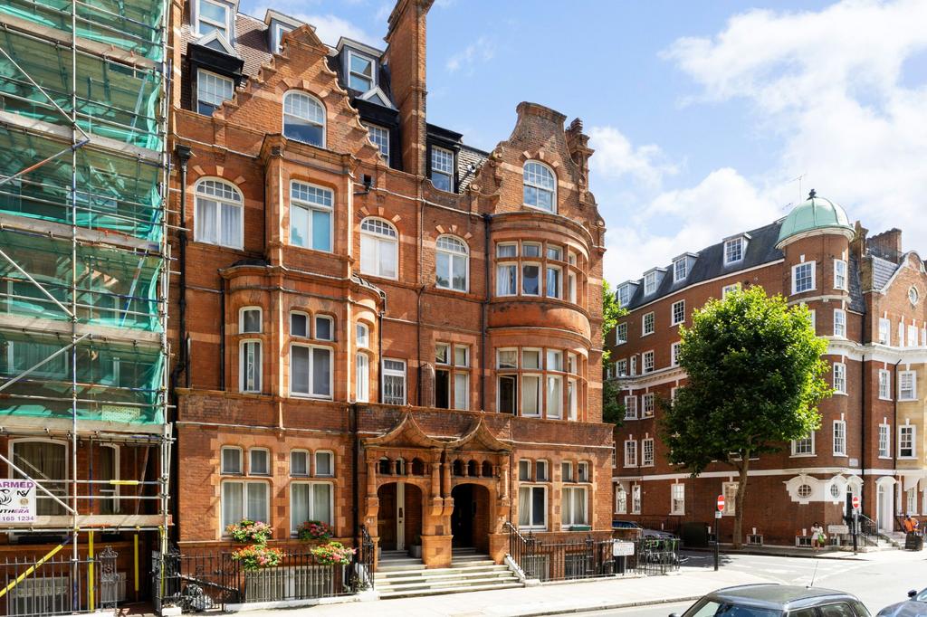 Draycott Place