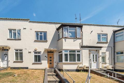 2 bedroom maisonette for sale, St. Marys Lane, Upminster