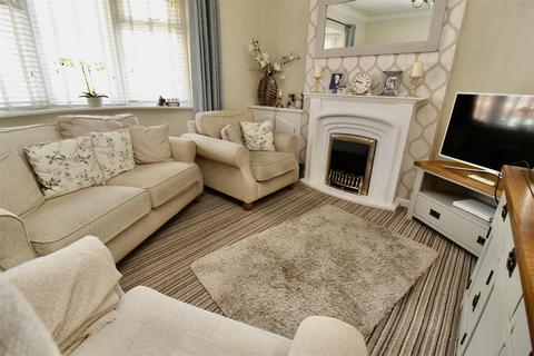 2 bedroom detached bungalow for sale, Asquith Road, Birmingham B8