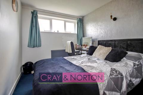 2 bedroom flat for sale, Pampisford Road, South Croydon, CR2