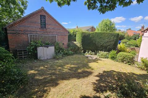 2 bedroom detached house for sale, Long Acre, Bingham