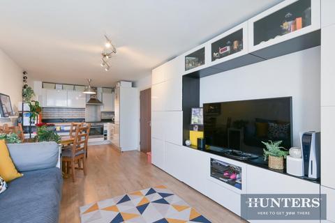 1 bedroom flat for sale, Ealing Road, Brentford