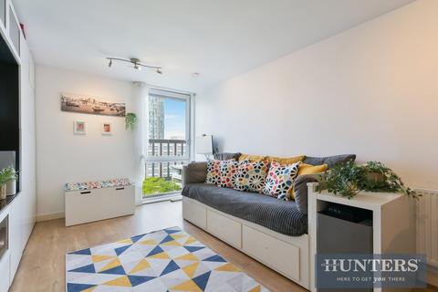 1 bedroom flat for sale, Ealing Road, Brentford