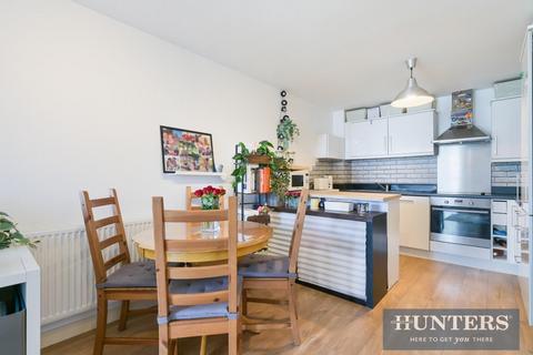 1 bedroom flat for sale, Ealing Road, Brentford