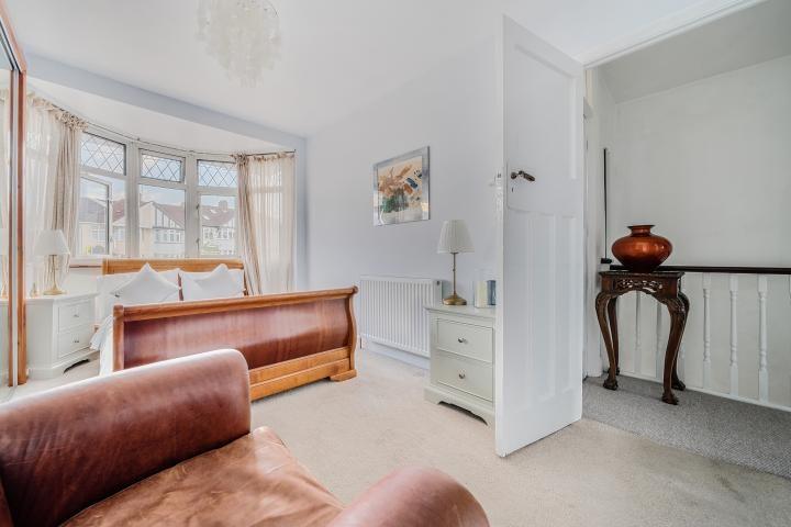 Chpk1560991 large-5-05 jpg