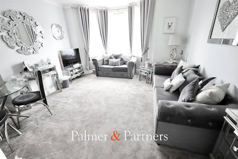 4 bedroom semi-detached house for sale, Hayes Road, Clacton-on-Sea, Essex, CO15