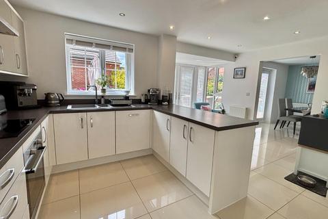 29 Blackthorn Crescent, Brixworth, Northampton, NN6 9WD