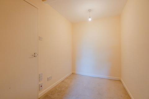 1 bedroom flat to rent, Turlake House, Cowley, EX5