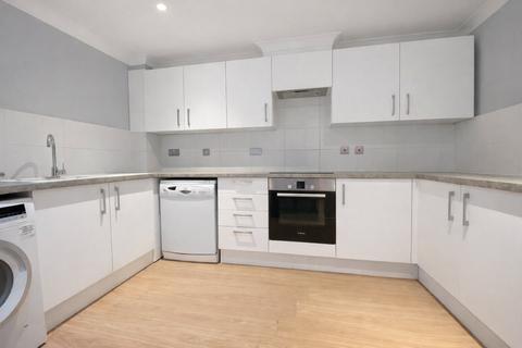 2 bedroom apartment for sale, Surrey Cloisters, Kings Road, Godalming, Surrey, GU7