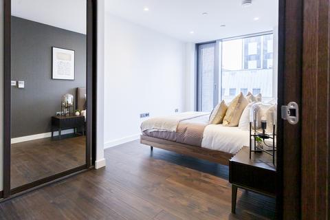 undefined, Royal Mint Street, Tower Hill E1