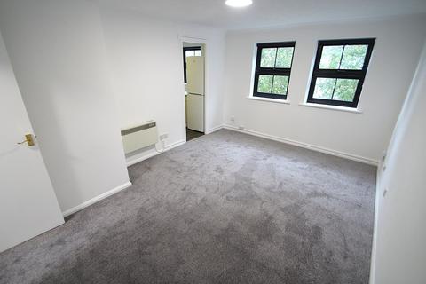2 bedroom apartment to rent, Hazel Court,  Manford Way, Chigwell