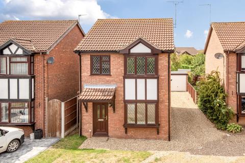 16 Holmes Field, Bassingham, Lincoln, LN5 9LN