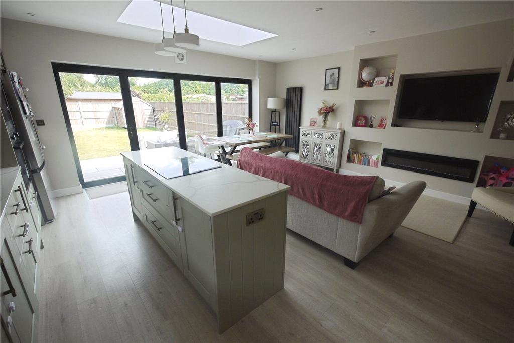 Kitchen/Family Room