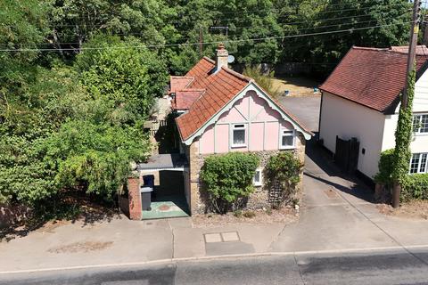 3 bedroom detached house for sale, Bury Road, Newmarket CB8