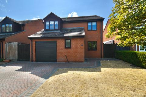 4 bedroom detached house for sale, Cherry Close, Offenham, WR11 8SQ