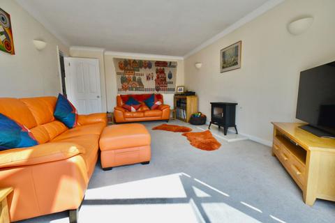 4 bedroom detached house for sale, Cherry Close, Offenham, WR11 8SQ