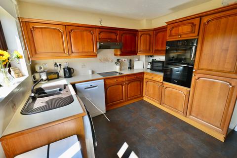 4 bedroom detached house for sale, Cherry Close, Offenham, WR11 8SQ